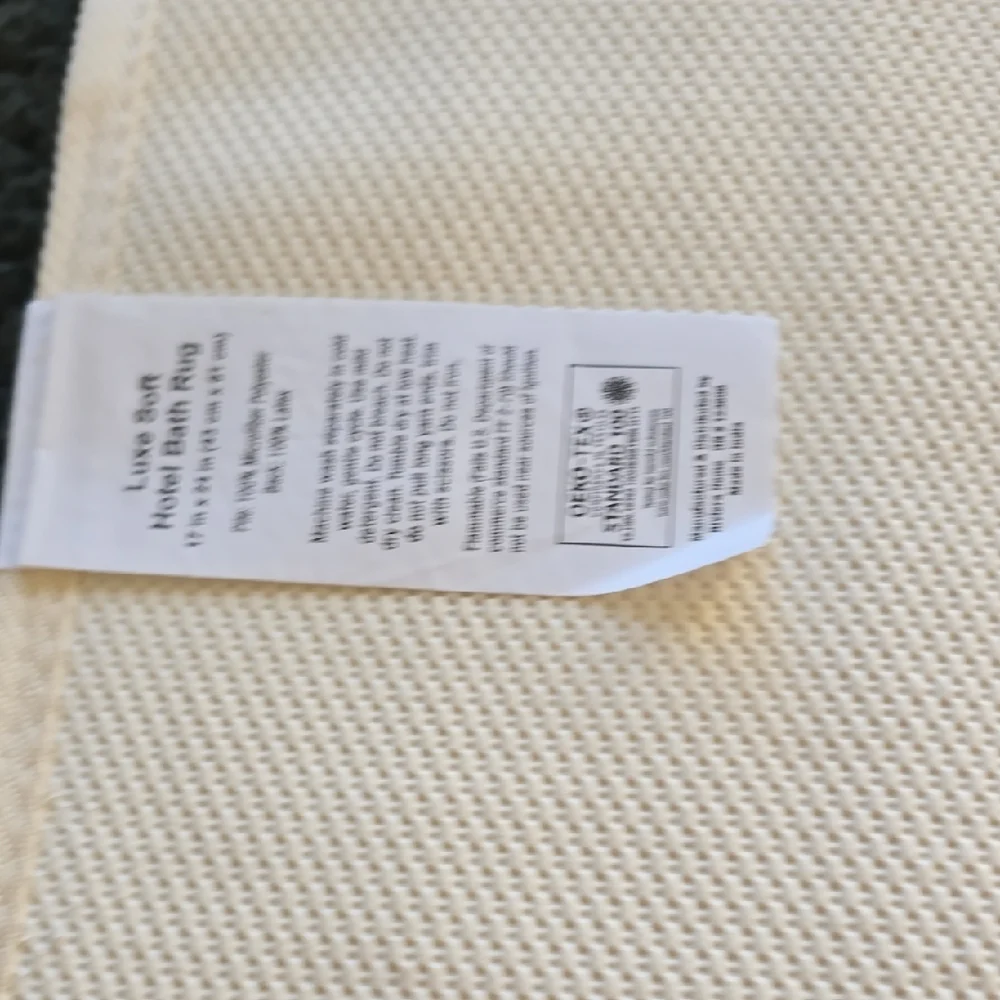 Luxe Soft Hotel Bath Rug